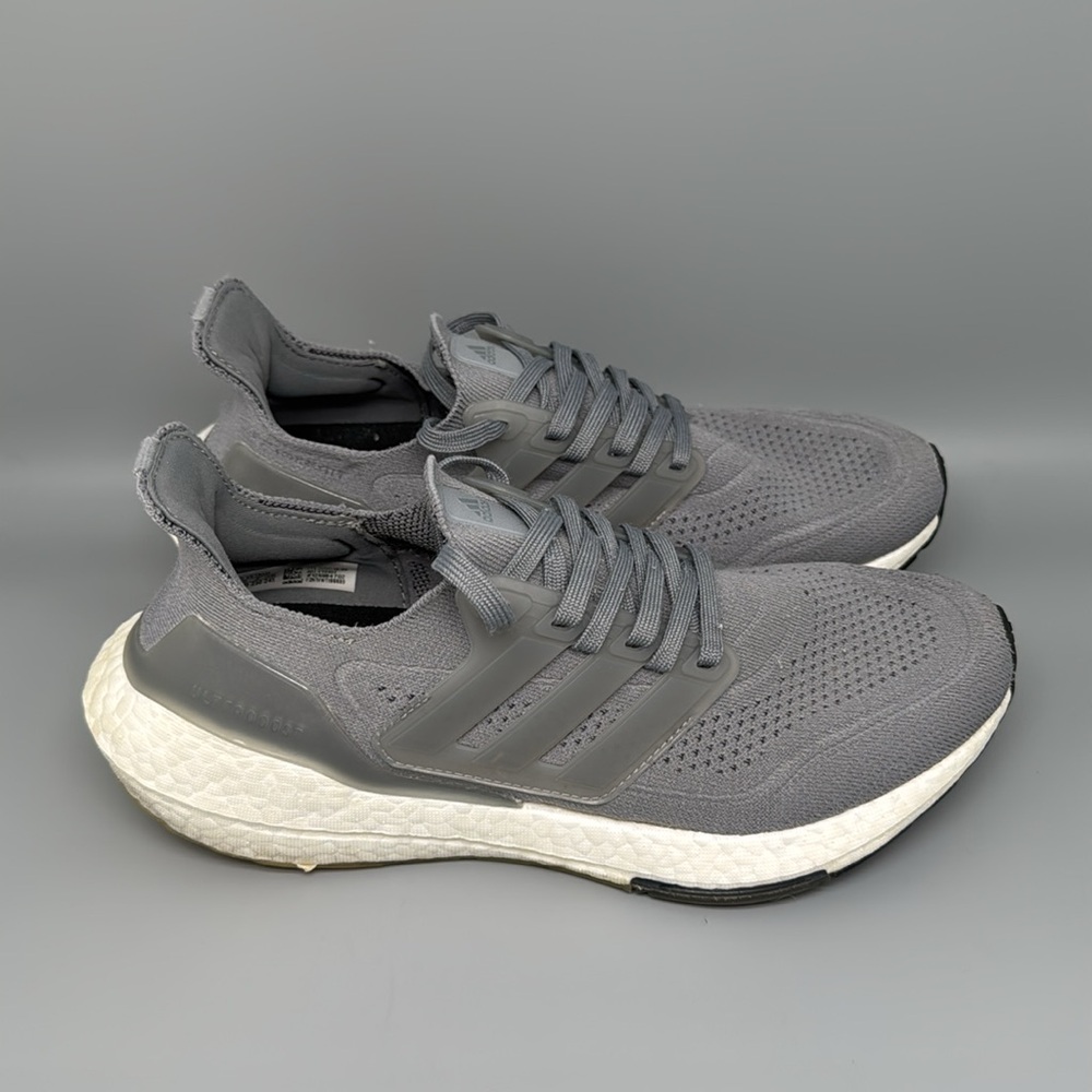Adidas UltraBoost 21‎ Grey Running Shoes FY0404 Women's Sz 8